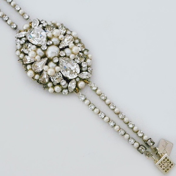 Sara Gabriel Daphne Bridal Bracelet, Crystal Pearl - Picture 2 of 4